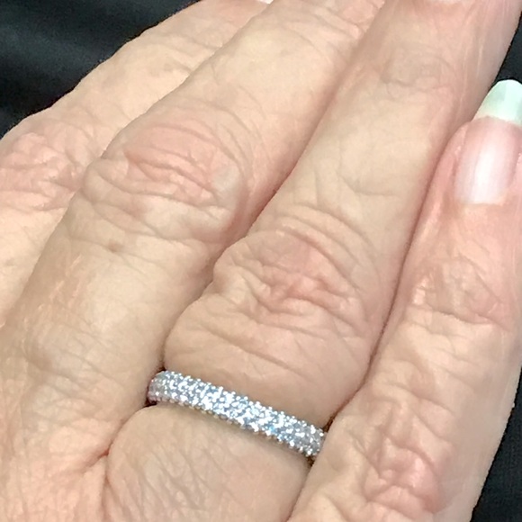 Authentic Pandora ring - Picture 2 of 5